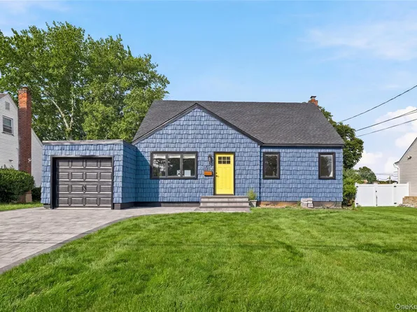 2693 Fox Road, Baldwin, NY 11510
