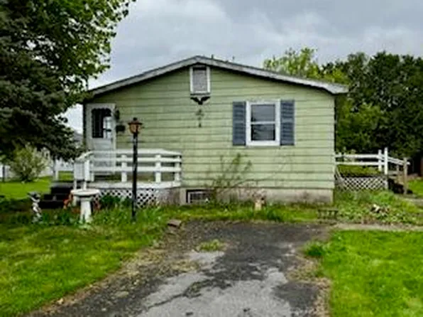 36 S South Platt St, Plattsburgh, NY 12901