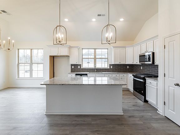 5th image of 180 Valleyview Ln Lot 67