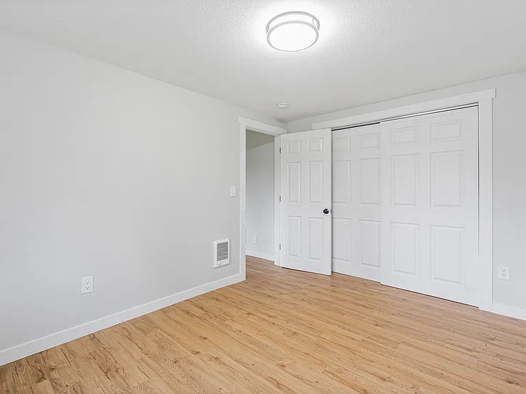 5110 Diamond Blvd SW — Photo 12