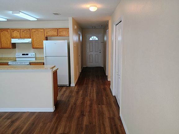 4th image of 7408 Mead Dr