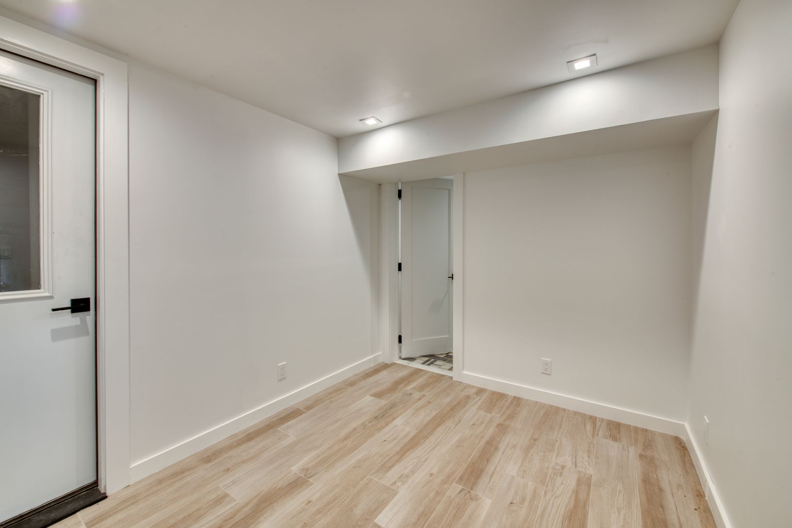  Lower Level Gym or Office w/ attached full bath