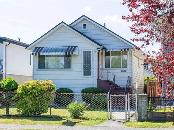2812 E 18th Ave, Vancouver, BC V5M 2R2