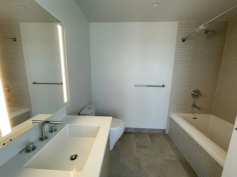 1001 Queen St #3515 — Photo 25