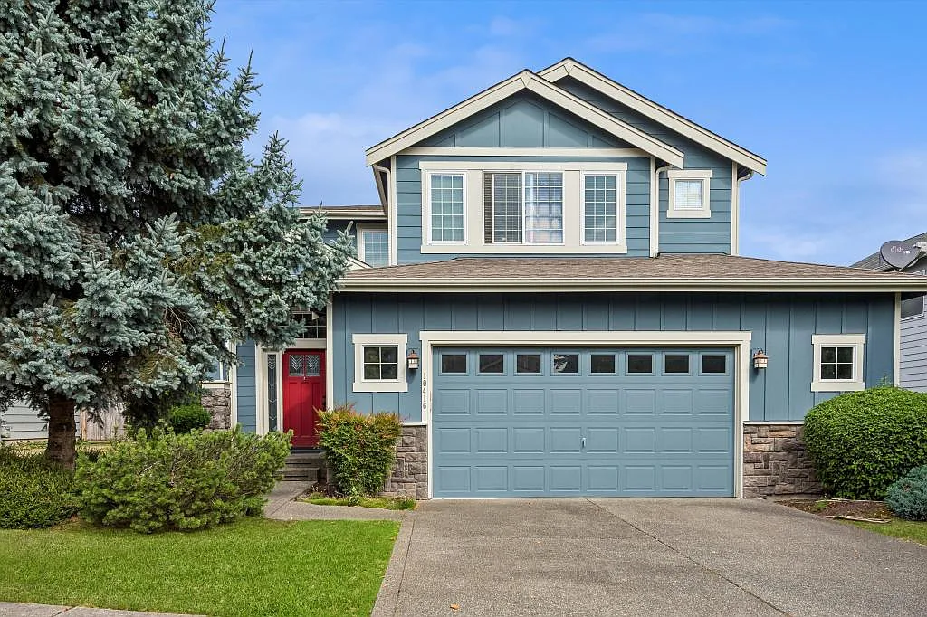 10416 Se 273rd Pl - 5 bedrooms or more — Photo 1