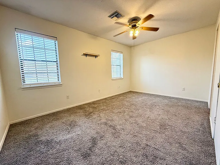 2329 Heatherfield Ln — Photo 14