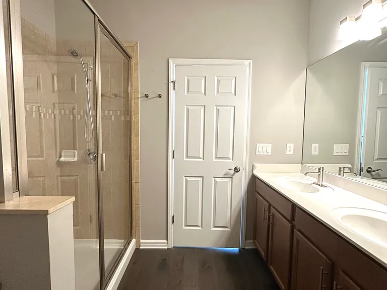 23420 Alamanda Dr #204 — Photo 7