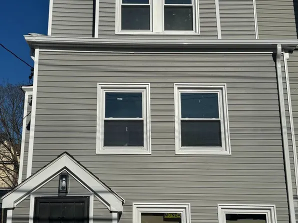 225 S 11th Ave, Mount Vernon, NY 10550