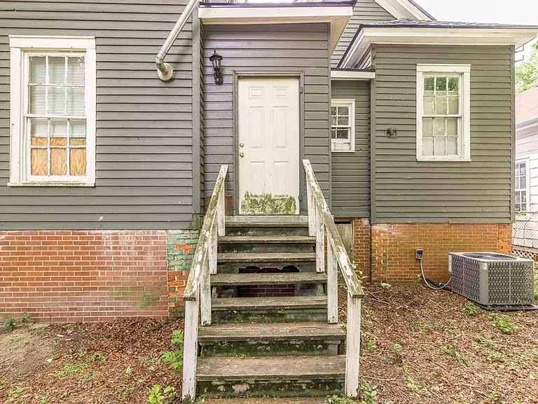 1371 Ross St — Photo 26