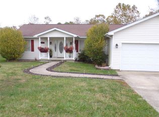 12232 Roseman Ct, Carterville, IL 62918