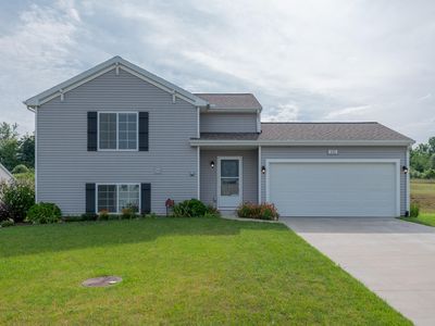 222 Station Hill St, Galesburg, MI, 49053