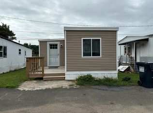 525 E Main St TRAILER 46, Branford, CT 06405