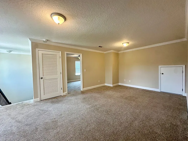 481 Shetland Dr — Photo 20