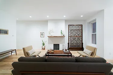 Sold by Prime Manhattan