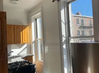 523 Henry St APT 2, Brooklyn, NY 11231