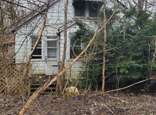 2460 State St, Gary, IN 46405