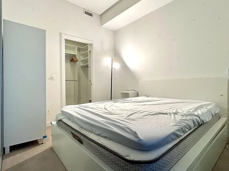 770 Bay St #2607 — Photo 6