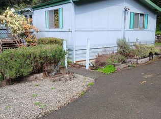 1050 N Cedar Point Rd, Coquille, OR 97423