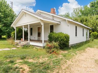 362 Killian St, Waynesville, NC 28786