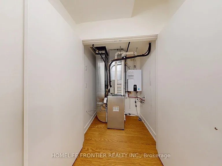 1089 Glencairn Ave #2 — Photo 22