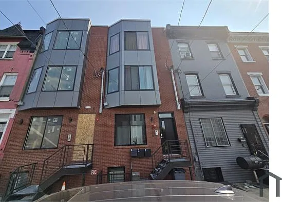 2 bed, $1,830 — Photo 3