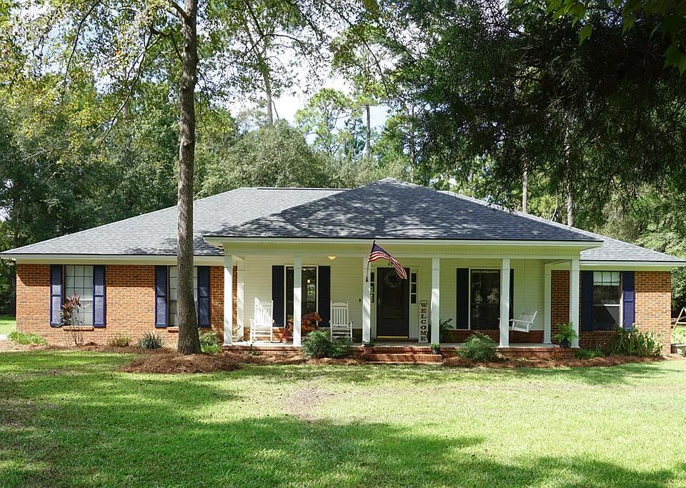 1st image of 4905 Meadowood Cir
