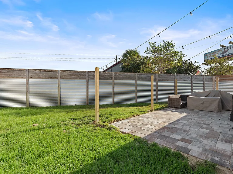21306 Pompano Ave — Photo 33