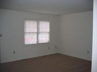 2654 Northfield Dr, East Petersburg, PA