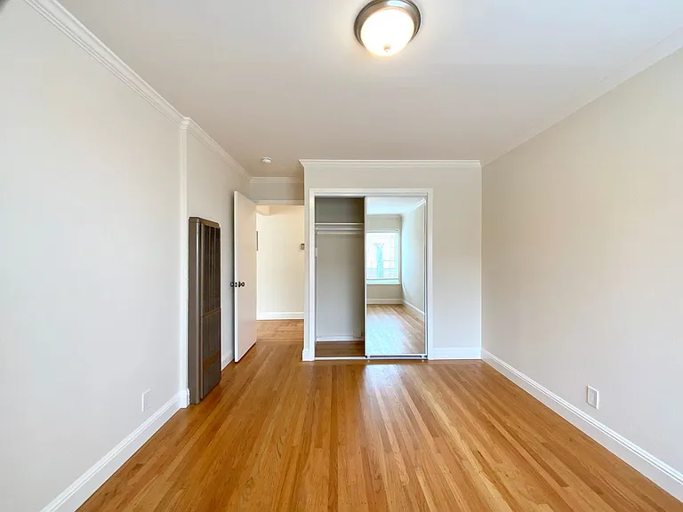 1175 Clayton St — Photo 16