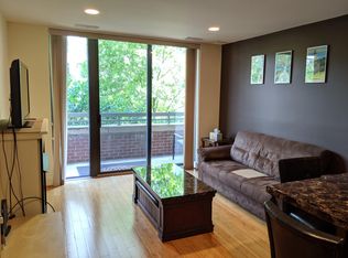 1200 N Hartford St APT 304, Arlington, VA 22201