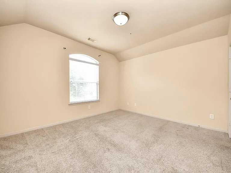 4 Palmdale Ln — Photo 42