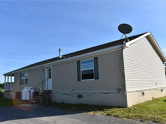 3rd image of 28603 Snug Harbor Dr