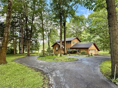 17956 Elliott Dr, Chagrin Falls, OH, 44023