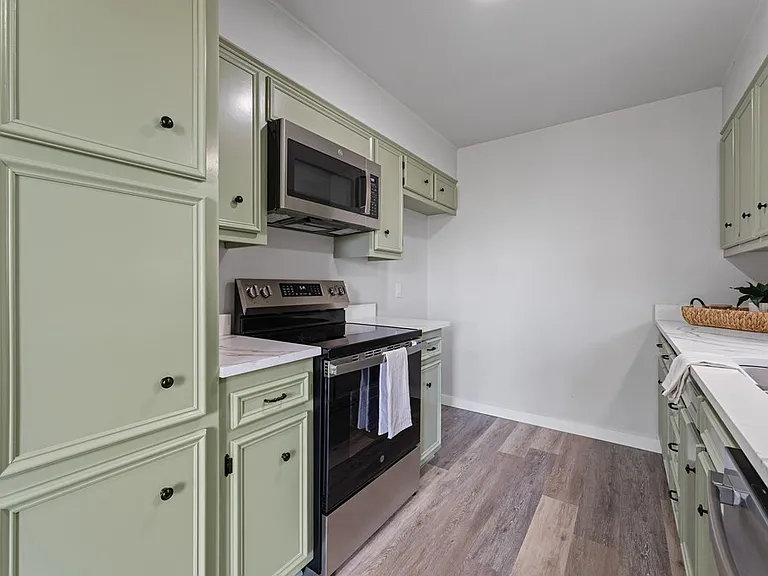 3607 W Michigan Ave — Photo 9