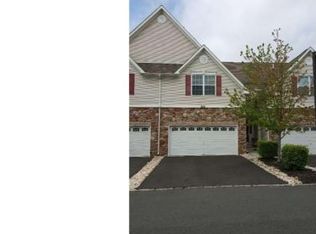 209 Concord Pl, Pennington, NJ 08534