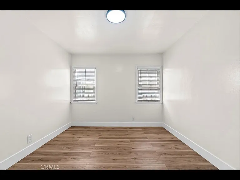 4011 E Elizabeth St — Photo 10