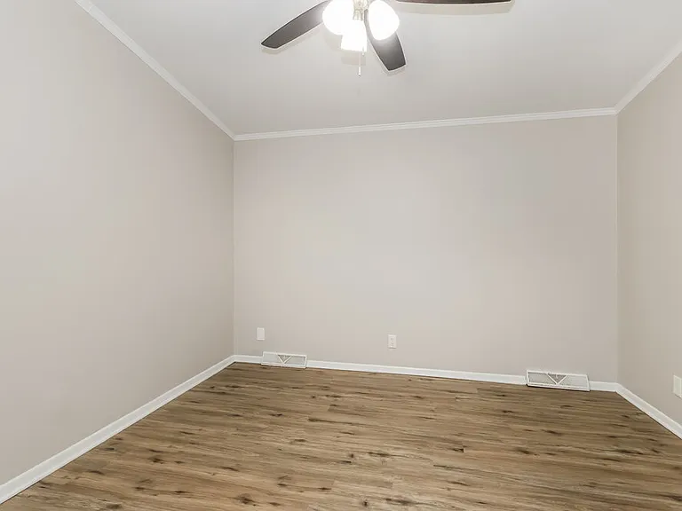 21039 Sweet Blossom Ln — Photo 9