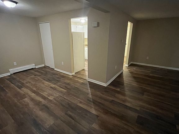 4th image of 6677 Erie Rd #3