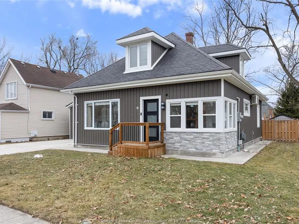 18 Forrest St, Chatham Kent, ON N0P 2L0
