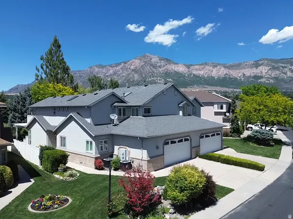 101 N Hillsborough Dr, Pleasant View, UT 84414
