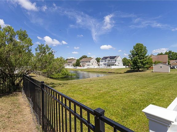 2nd image of 1439 Kemp Bridge Dr
