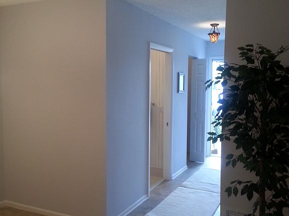 4th image of 2638 Gately Dr E APT 54