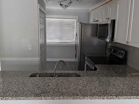 4th image of 480 Reed Canal Rd APT 57