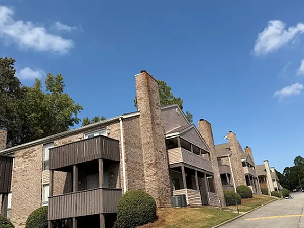Kreekview Apartments, 2410 Yellow Hammer Hl #2130-2134, Birmingham, AL 35216