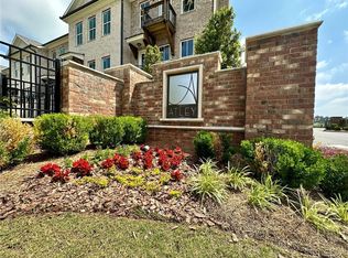 110 Everley Walk #21, Alpharetta, GA 30009