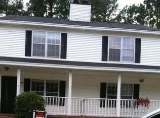 142 Country Town Dr, Columbia, SC 29212