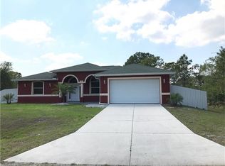 1084 Norton Ave S, Lehigh Acres, FL 33974