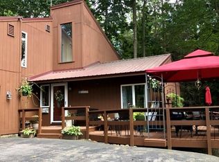 6474 Omphalius Rd, Colden, NY 14033