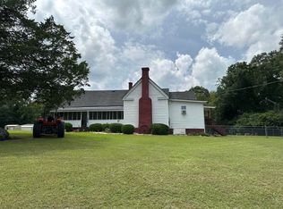 201 Double Wells Rd SE, Crawfordville, GA 30631