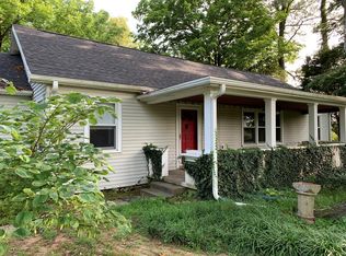 2630 Greenback Rd, Utica, KY 42376